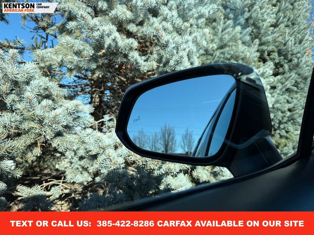 Used 2025 Toyota RAV4 XLE image 20