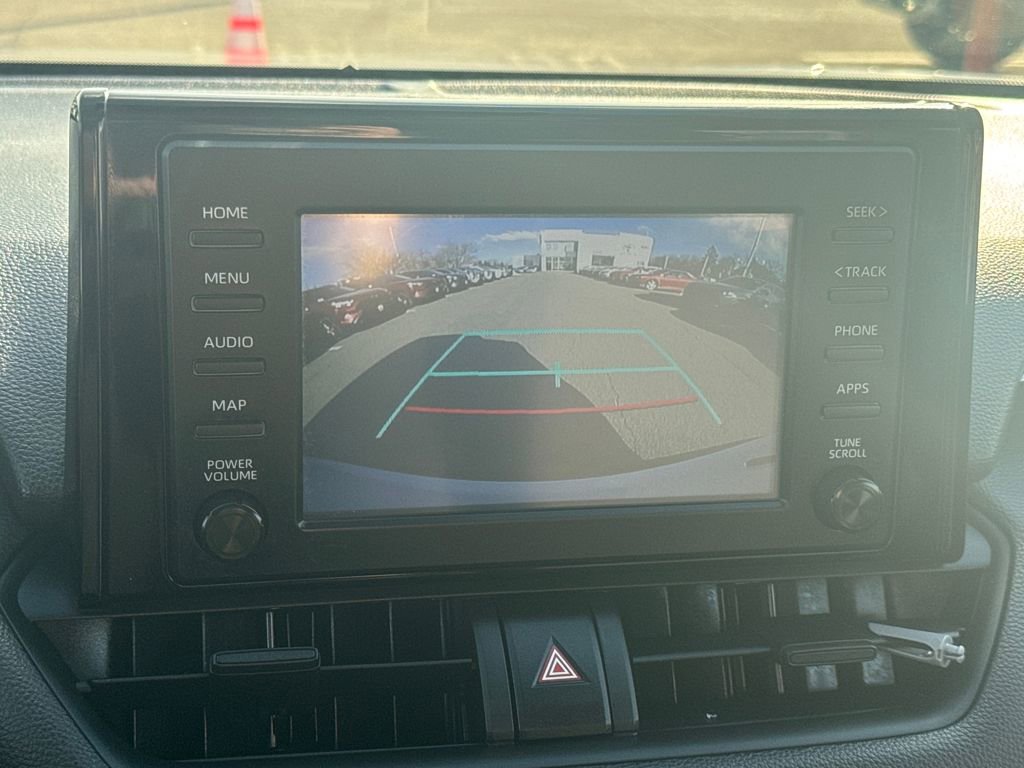 Used 2019 Toyota RAV4 XLE image 25