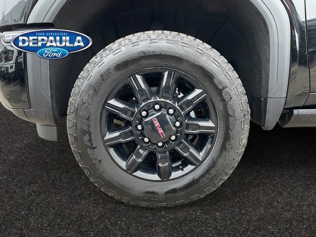 Used 2025 GMC Sierra 2500 AT4 w/ AT4 Premium Plus Package image 18