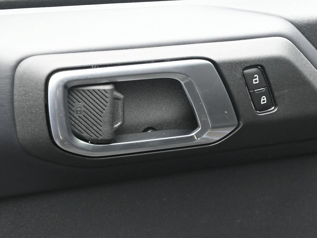 New 2026 Ford Bronco Outer Banks AWD/4WD image 10