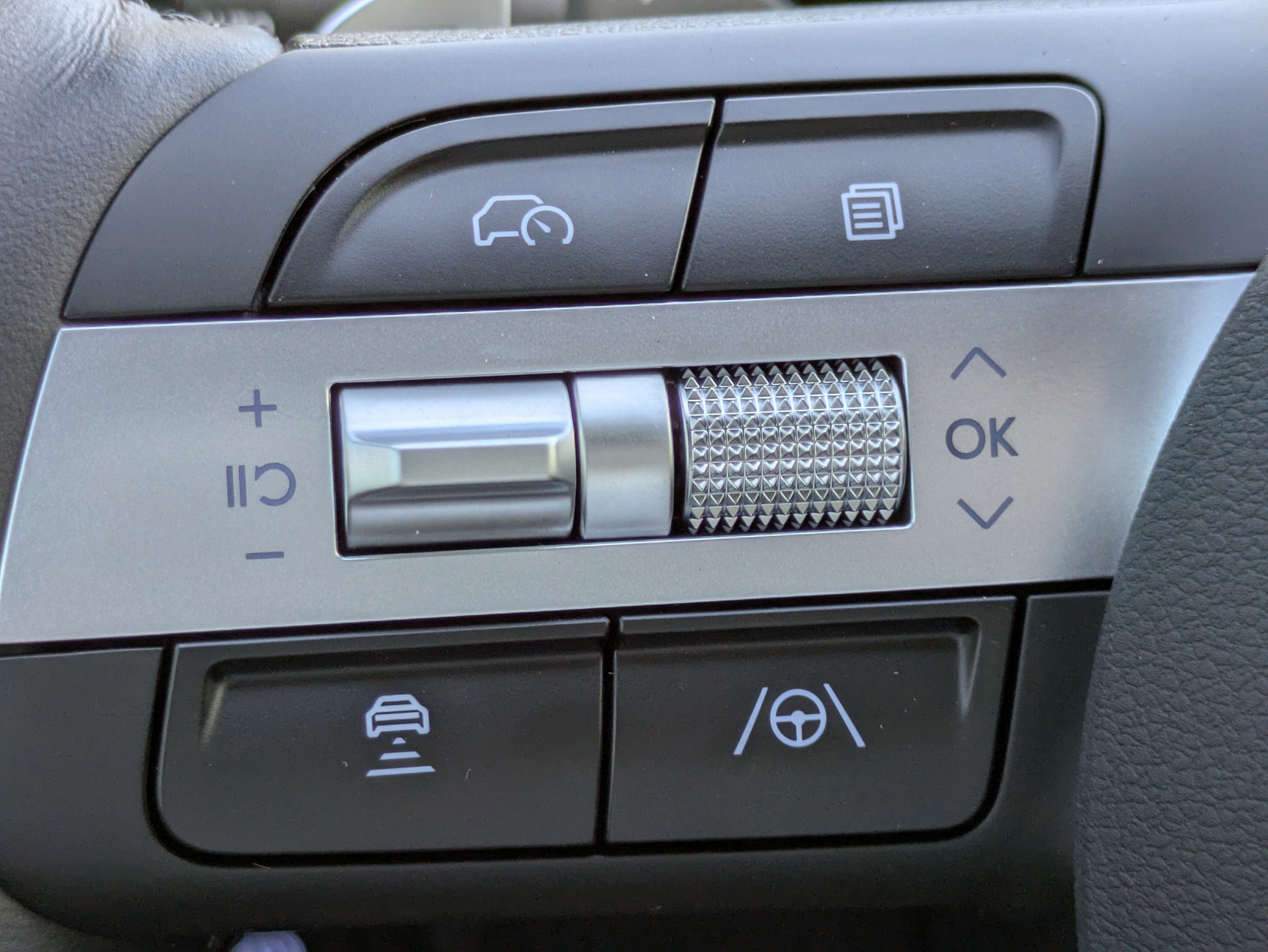 New 2026 Hyundai Tucson Limited image 31