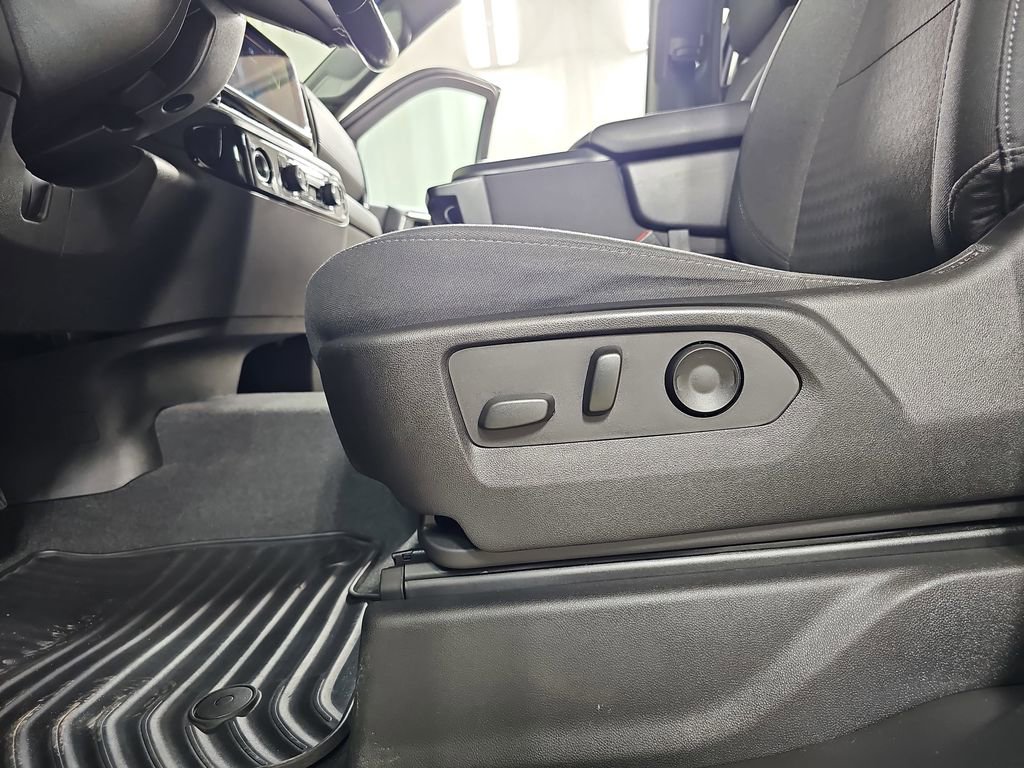 Certified 2022 Chevrolet Silverado 1500 LT image 34