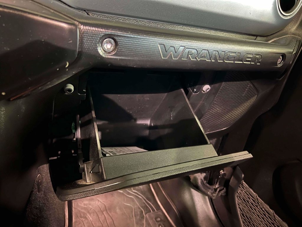 Used 2022 Jeep Wrangler Unlimited Sport AWD/4WD image 31
