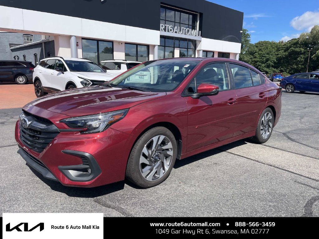 Used 2025 Subaru Legacy Limited AWD/4WD image 1
