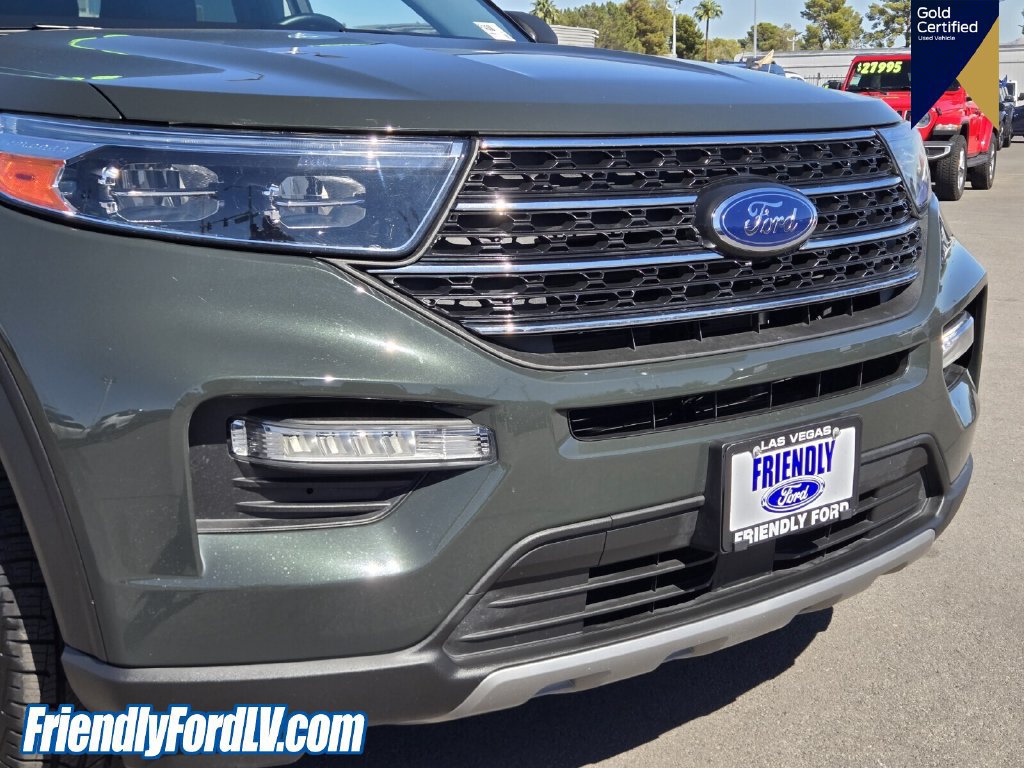 Certified 2023 Ford Explorer XLT w/ Equipment Group 202A AWD/4WD image 9