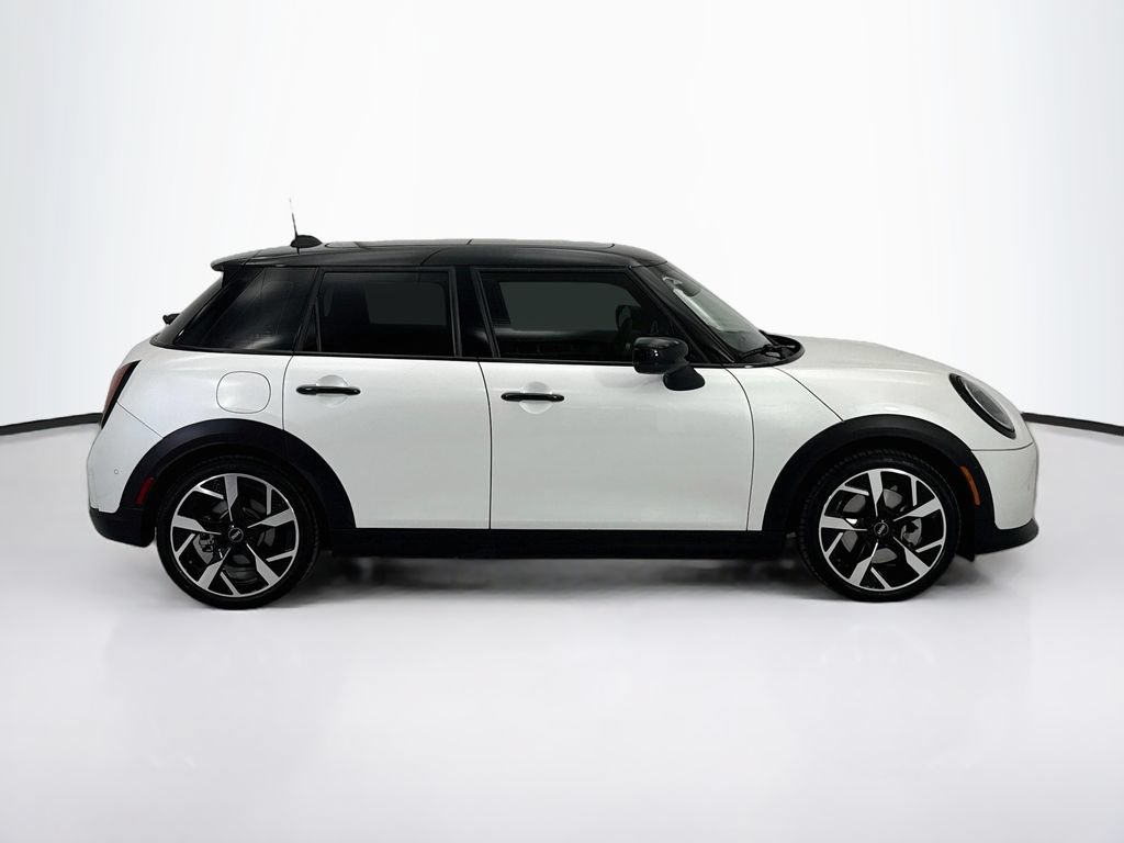 Certified 2026 MINI Cooper 4-Door Hardtop FWD image 5