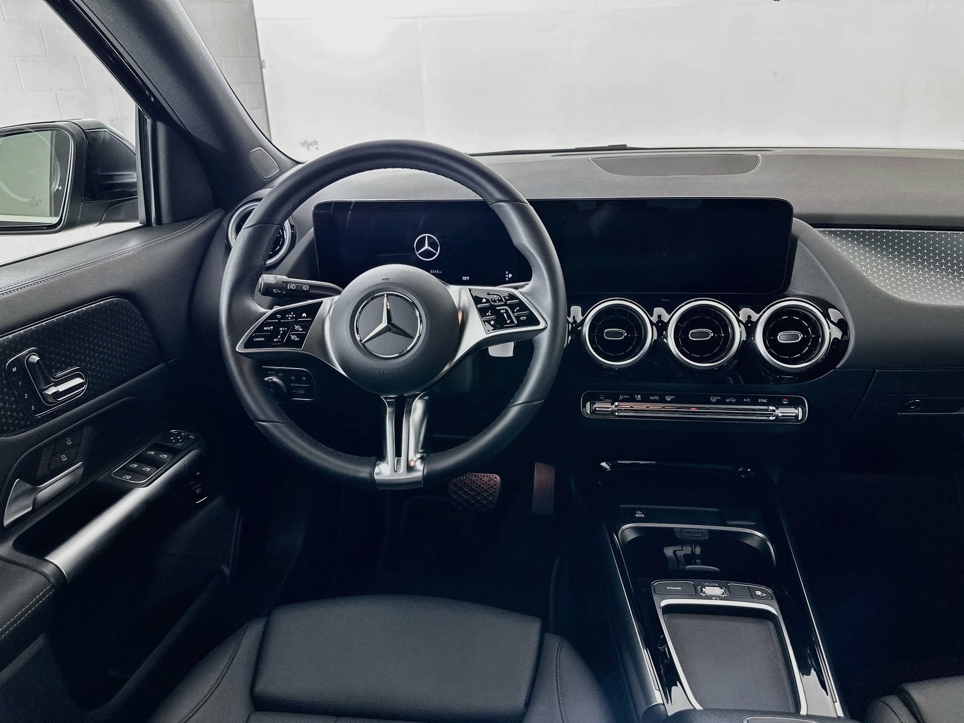 Certified 2025 Mercedes-Benz GLA 250 image 21