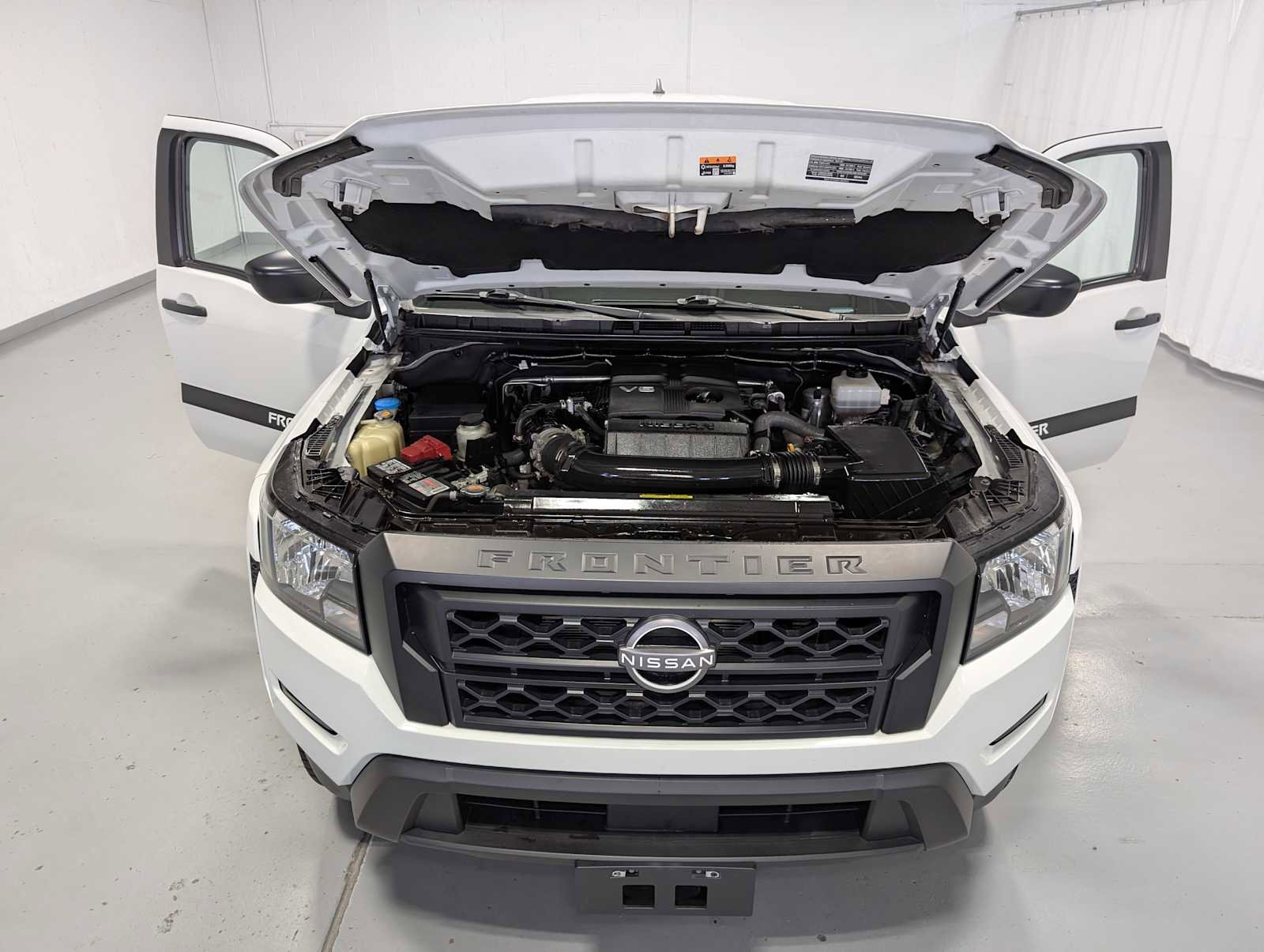 Used 2022 Nissan Frontier S w/ Technology Package image 11