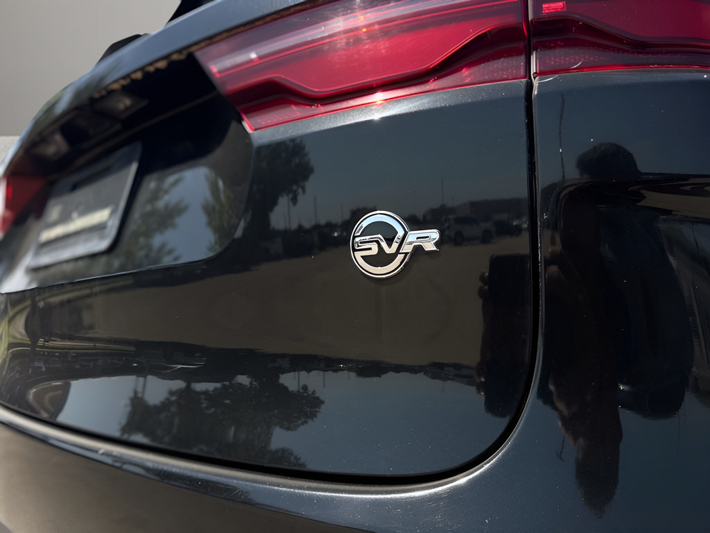 Used 2022 Jaguar F-PACE SVR AWD/4WD image 27