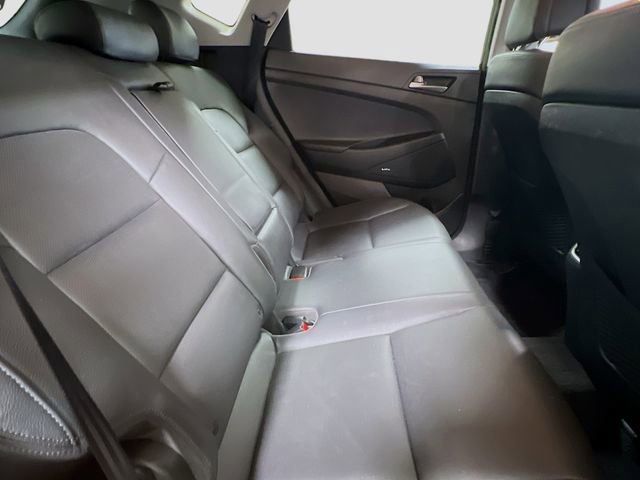 Used 2017 Hyundai Tucson SE Plus w/ Cargo Package image 28