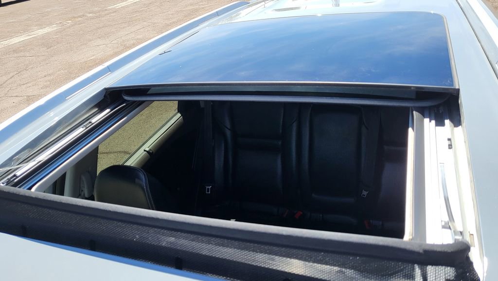 Used 2022 Nissan Rogue SL w/ SL Premium Package image 40