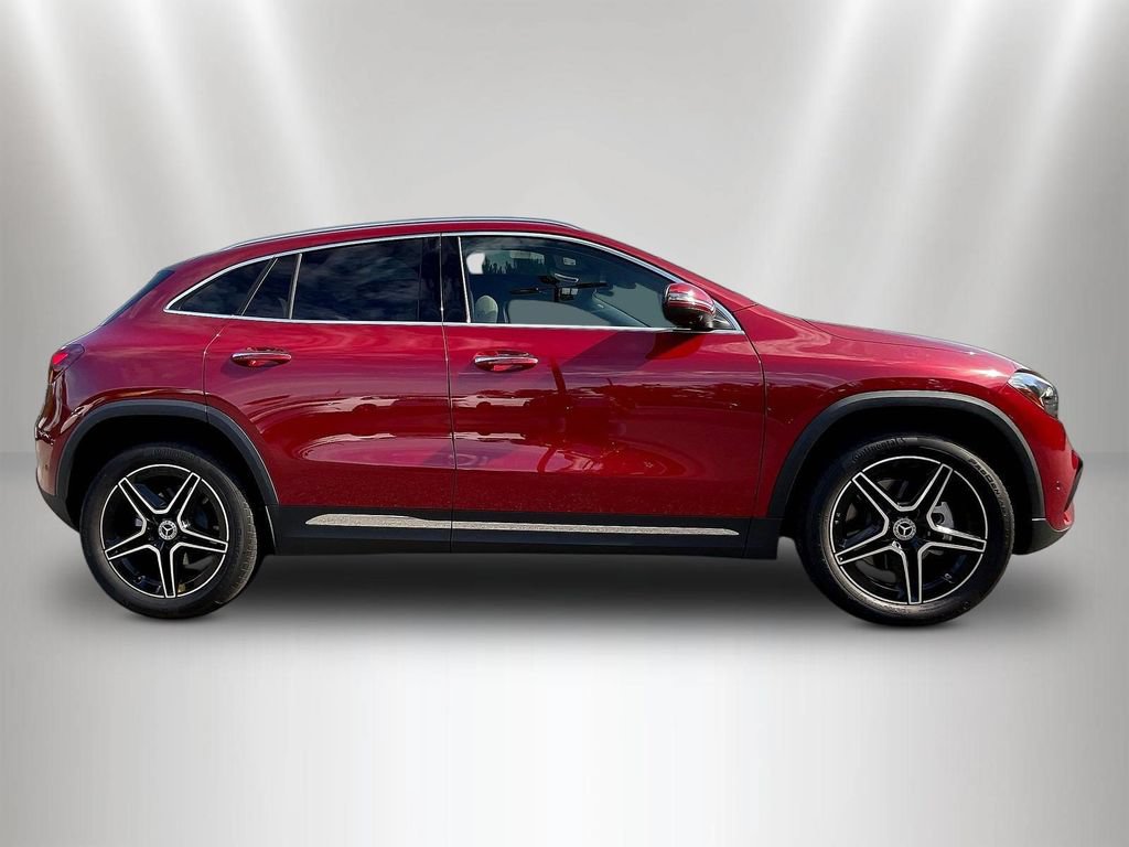 Used 2026 Mercedes-Benz GLA 250 image 4