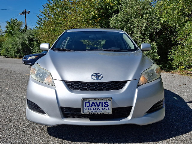 Used 2009 Toyota Matrix FWD image 2