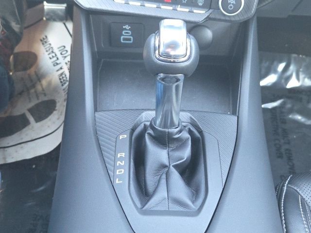 Certified 2025 Ford Mustang Premium image 27