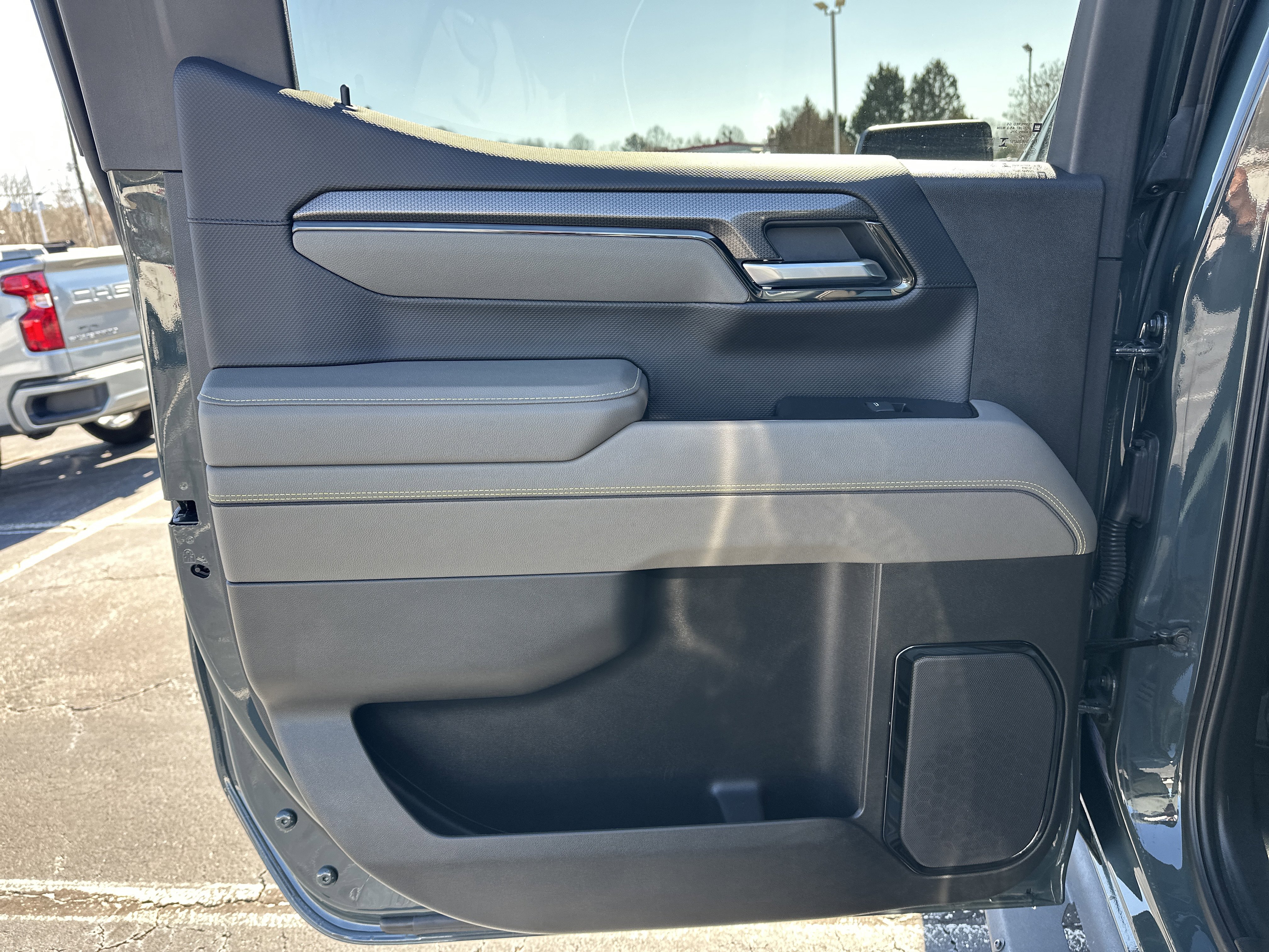 Certified 2025 Chevrolet Silverado 1500 ZR2 w/ Technology Package image 22