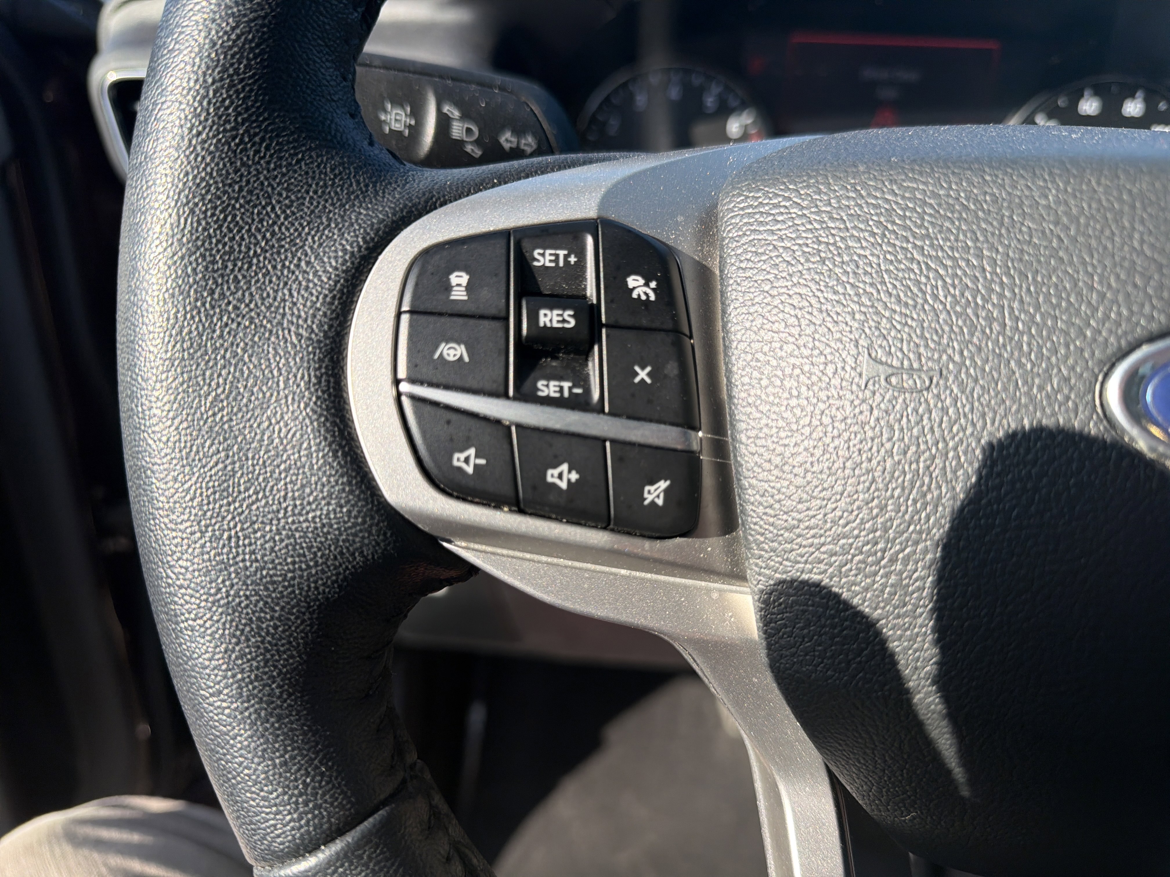 Used 2023 Ford Explorer XLT w/ Equipment Group 202A image 19