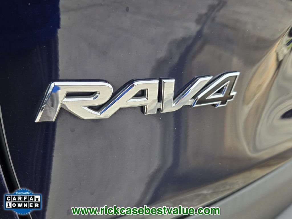 Used 2023 Toyota RAV4 XLE Premium FWD image 16