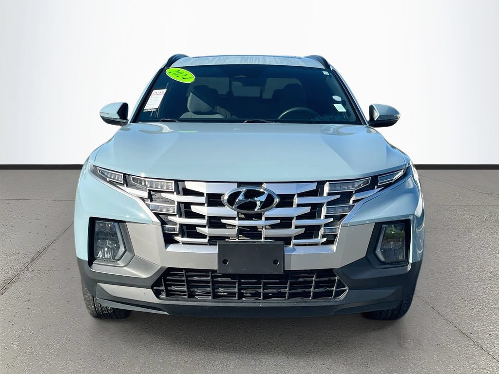 Used 2024 Hyundai Santa Cruz SEL w/ Activity Package AWD/4WD image 2