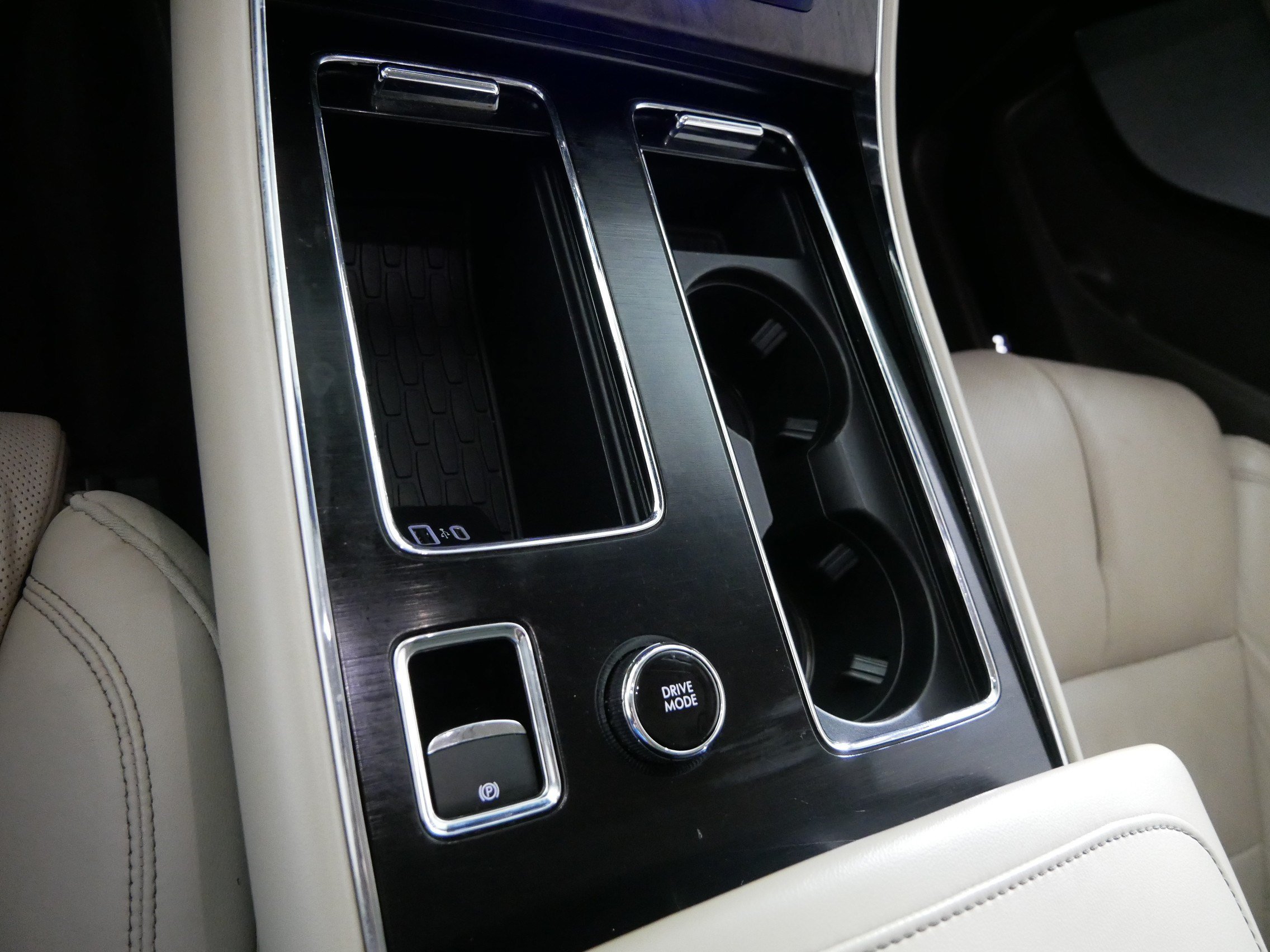 Used 2020 Lincoln Aviator Reserve w/ Equipment Group 202A AWD/4WD image 29