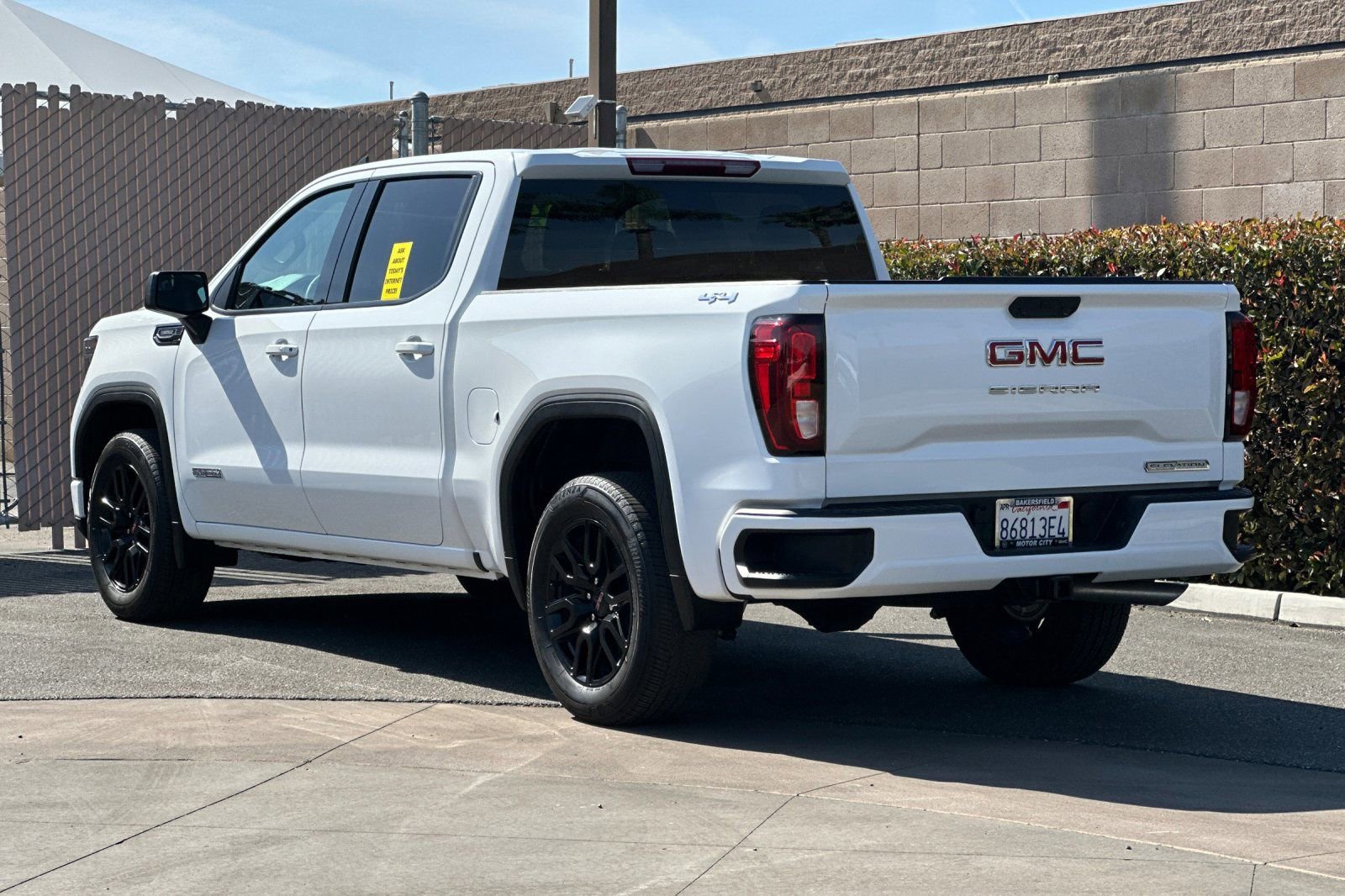 Certified 2025 GMC Sierra 1500 Elevation AWD/4WD image 6