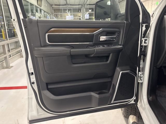 Used 2024 RAM 2500 Laramie image 14