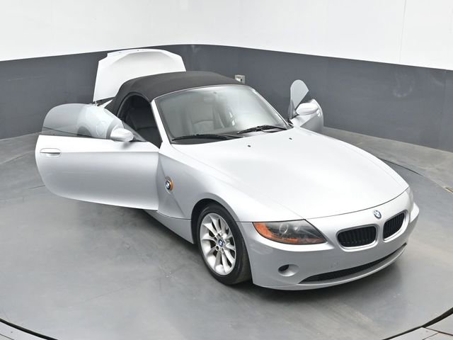 Used 2003 BMW Z4 2.5i image 41