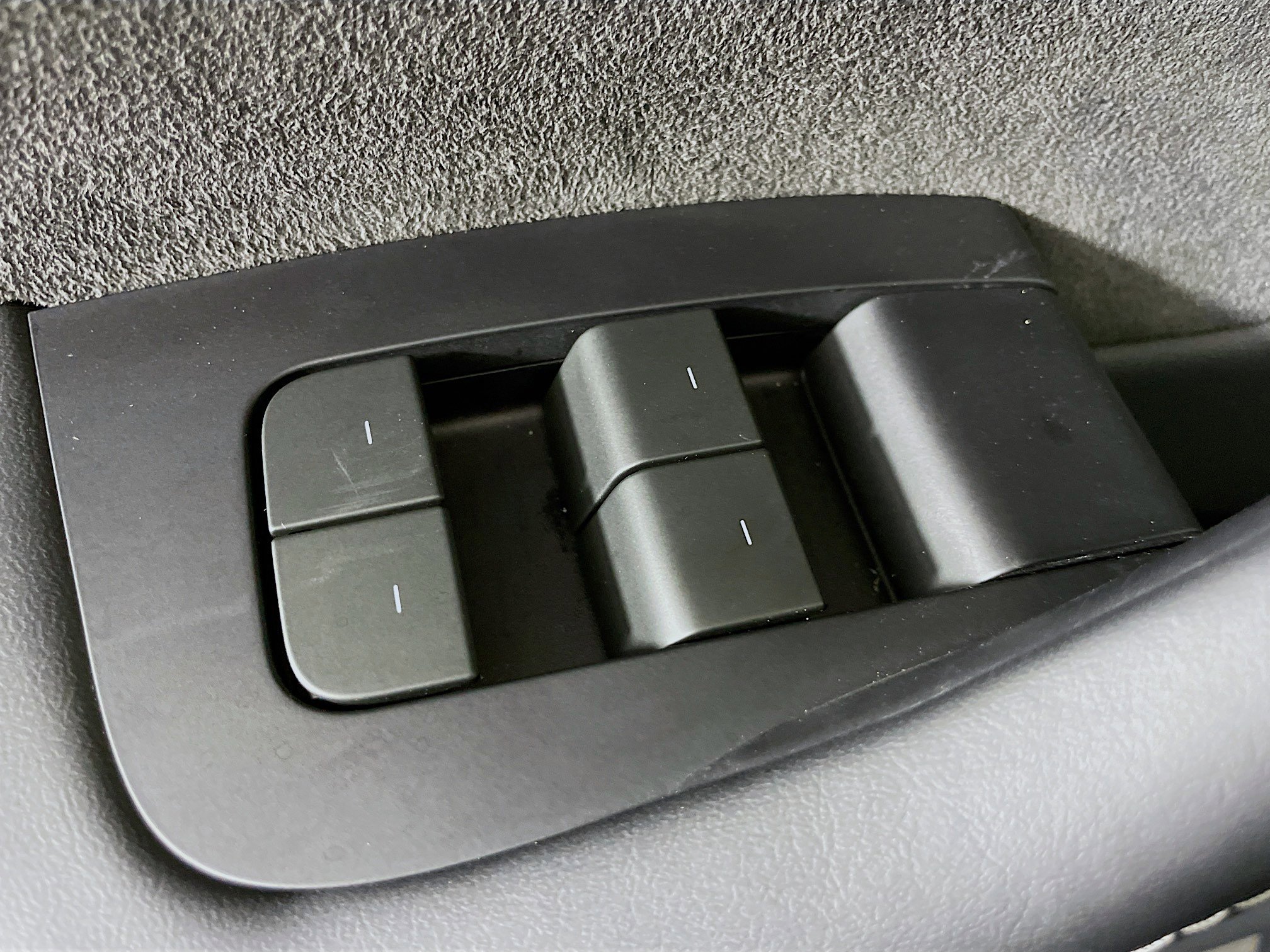 Used 2024 Tesla Model Y Long Range image 15