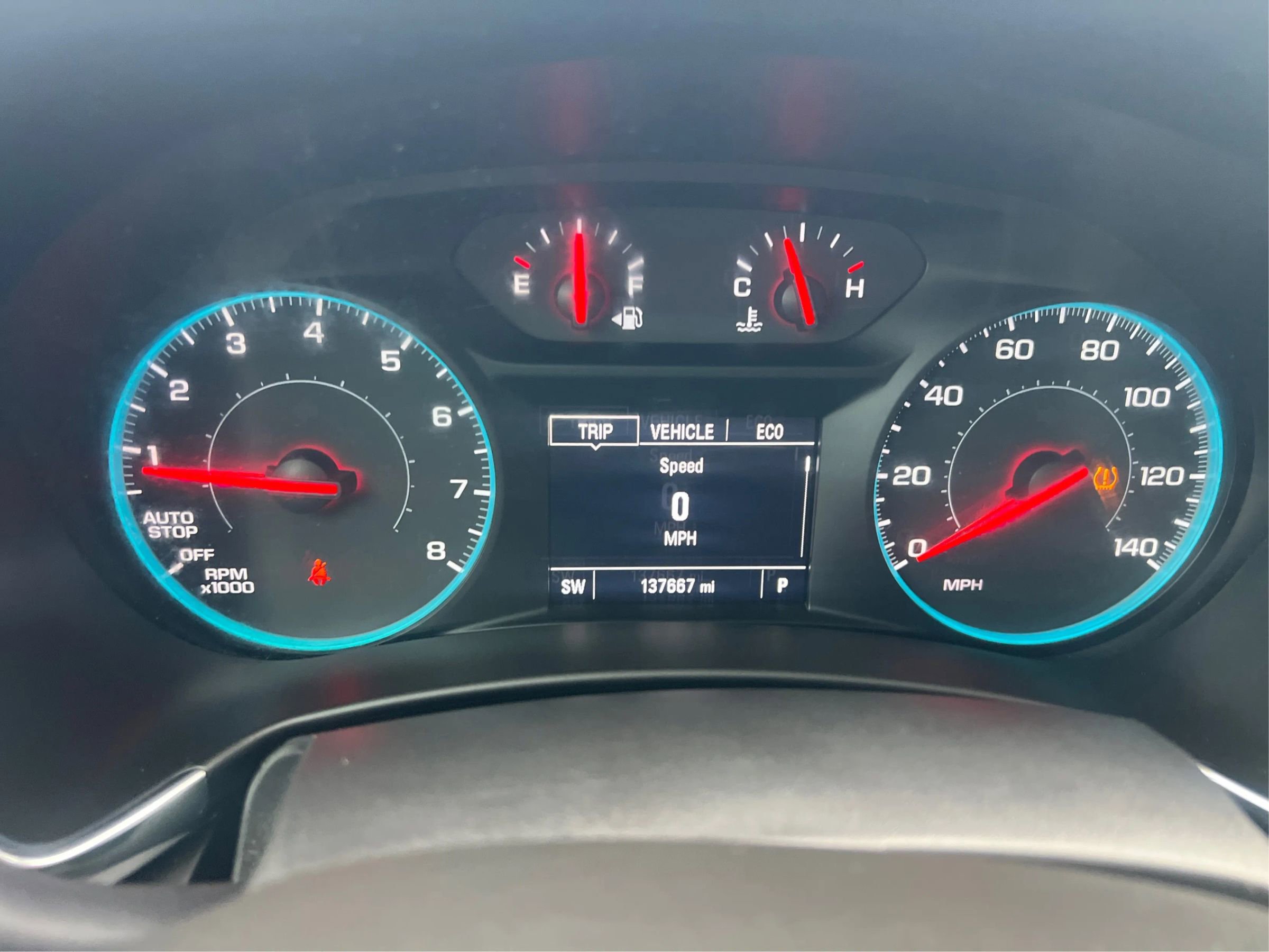 Used 2018 Chevrolet Equinox LT AWD/4WD image 19