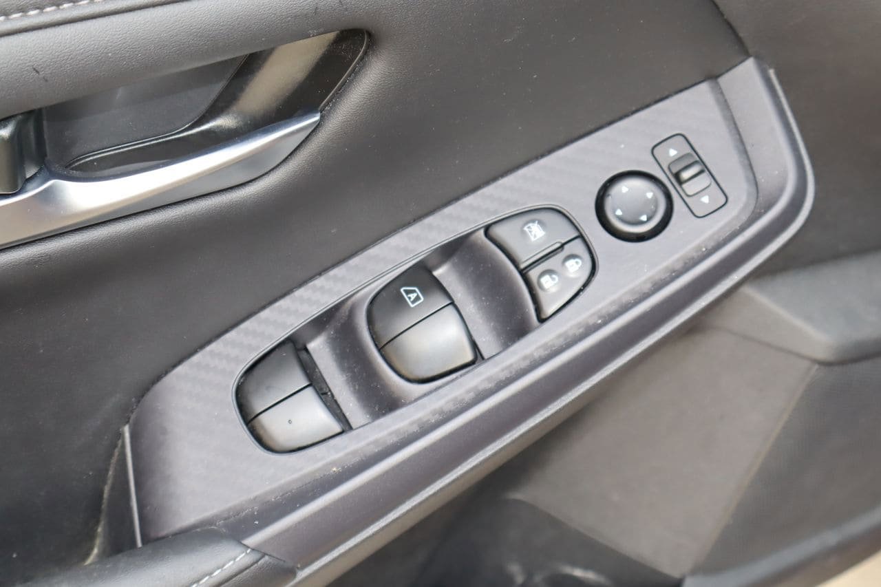 Used 2023 Nissan Sentra SV FWD image 20