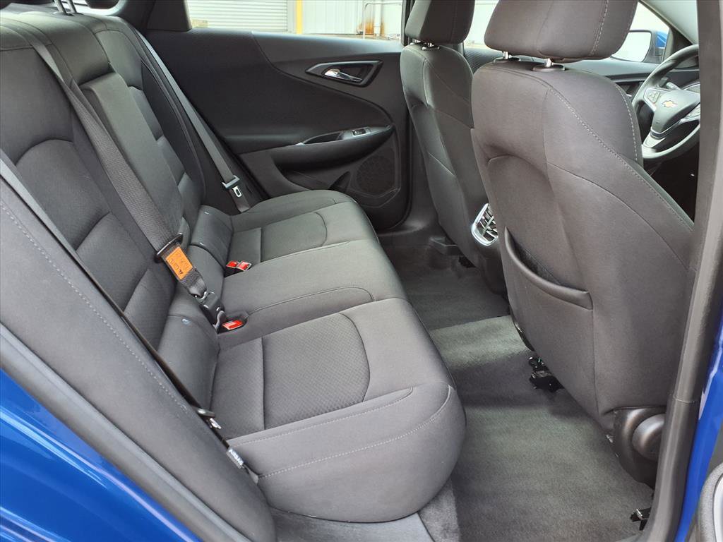 Used 2023 Chevrolet Malibu LT image 12