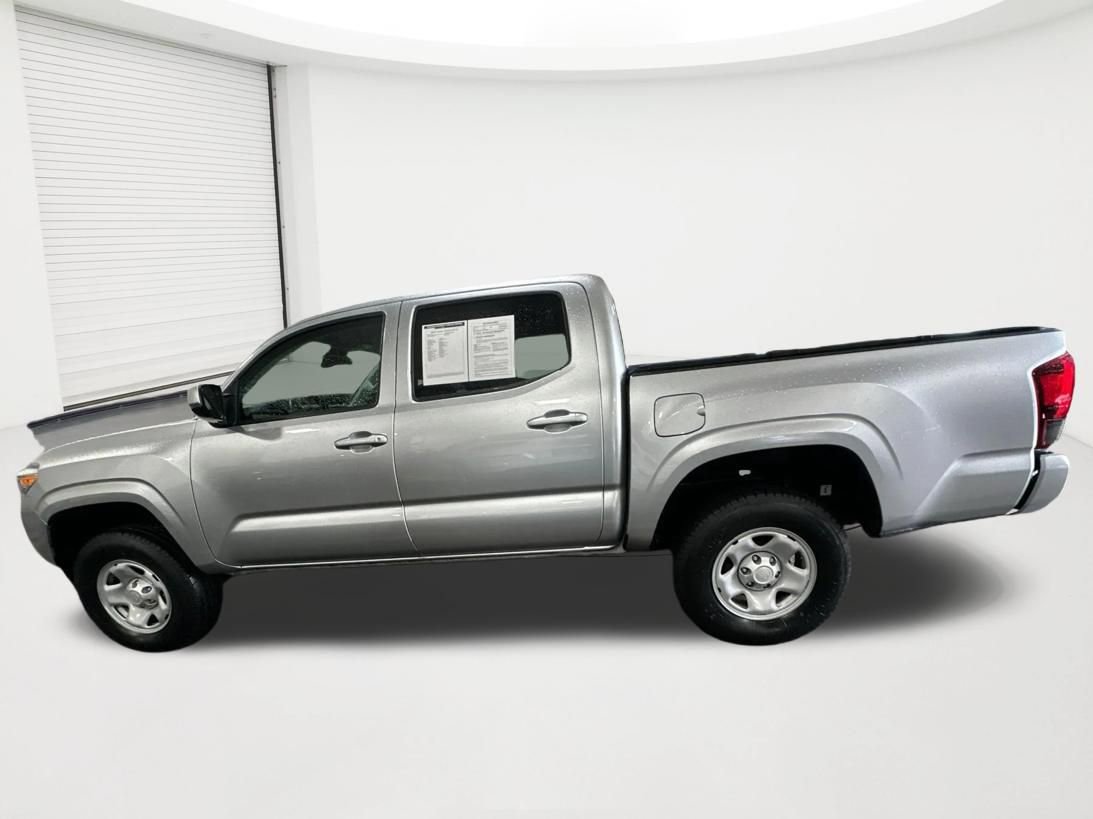 Used 2023 Toyota Tacoma SR AWD/4WD image 8
