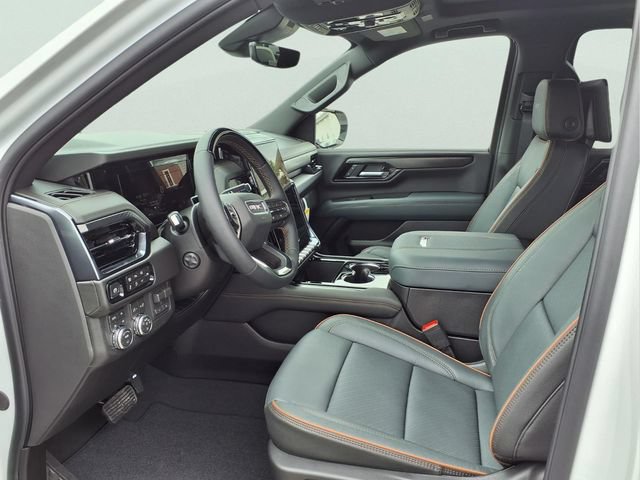 New 2026 GMC Yukon XL AT4 w/ AT4 Premium Plus Package AWD/4WD image 17