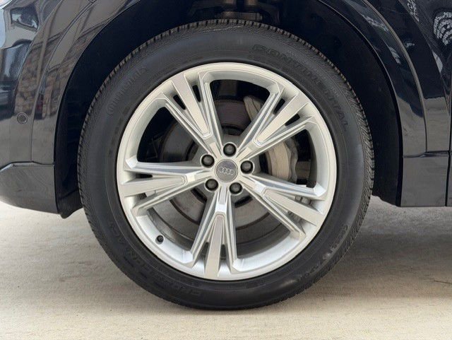 Used 2019 Audi Q8 Premium Plus image 15