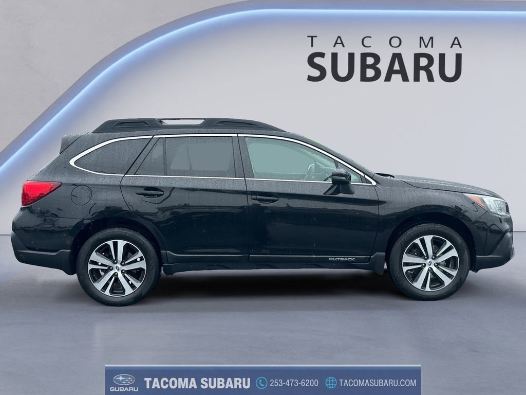 Used 2018 Subaru Outback 2.5i Limited image 6