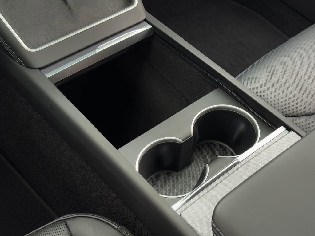 Used 2026 Tesla Model Y Long Range image 22