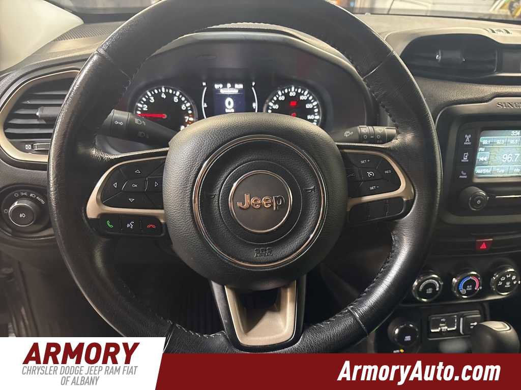 Used 2016 Jeep Renegade Latitude image 13