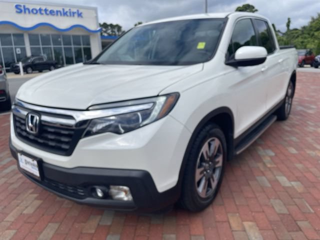 Used 2017 Honda Ridgeline RTL-T image 1