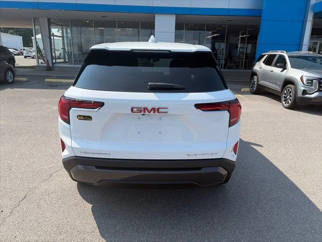New 2027 GMC Terrain Elevation w/ LPO, Floor Liner Package FWD image 5