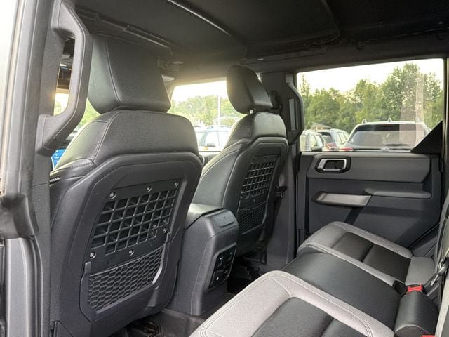 Used 2023 Ford Bronco Black Diamond AWD/4WD image 12