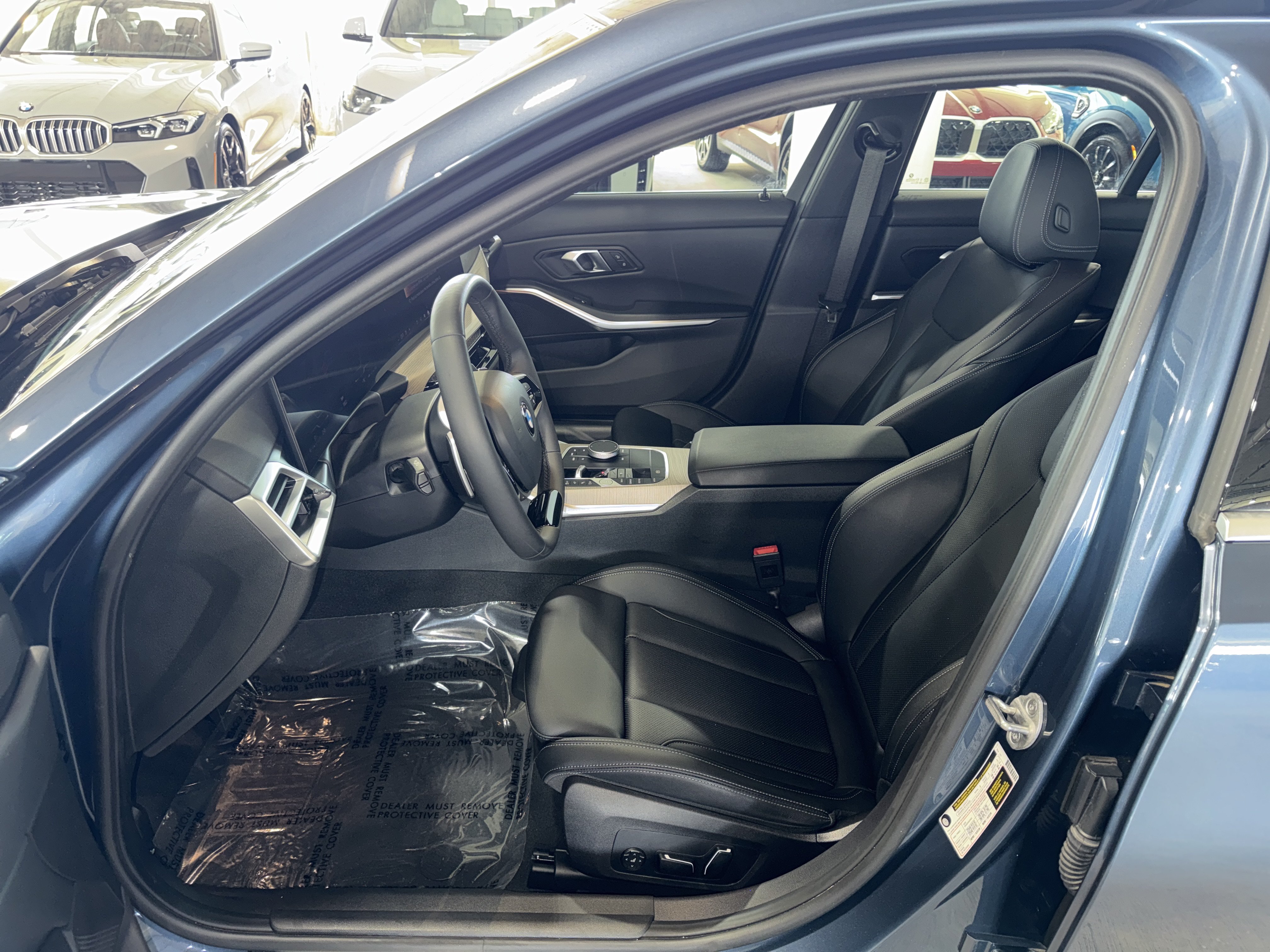Used 2025 BMW 330i Sedan RWD image 19