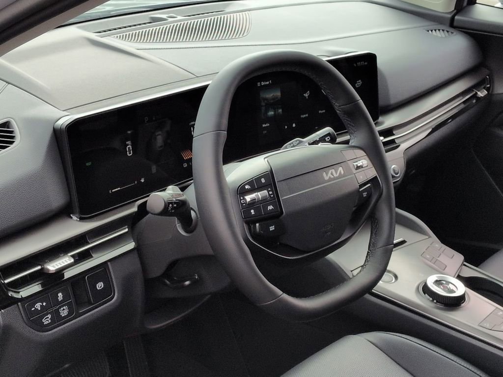 New 2026 Kia Sportage EX AWD/4WD image 10