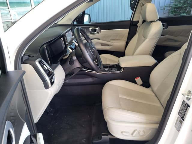 Certified 2023 Kia Sorento SX AWD/4WD image 11