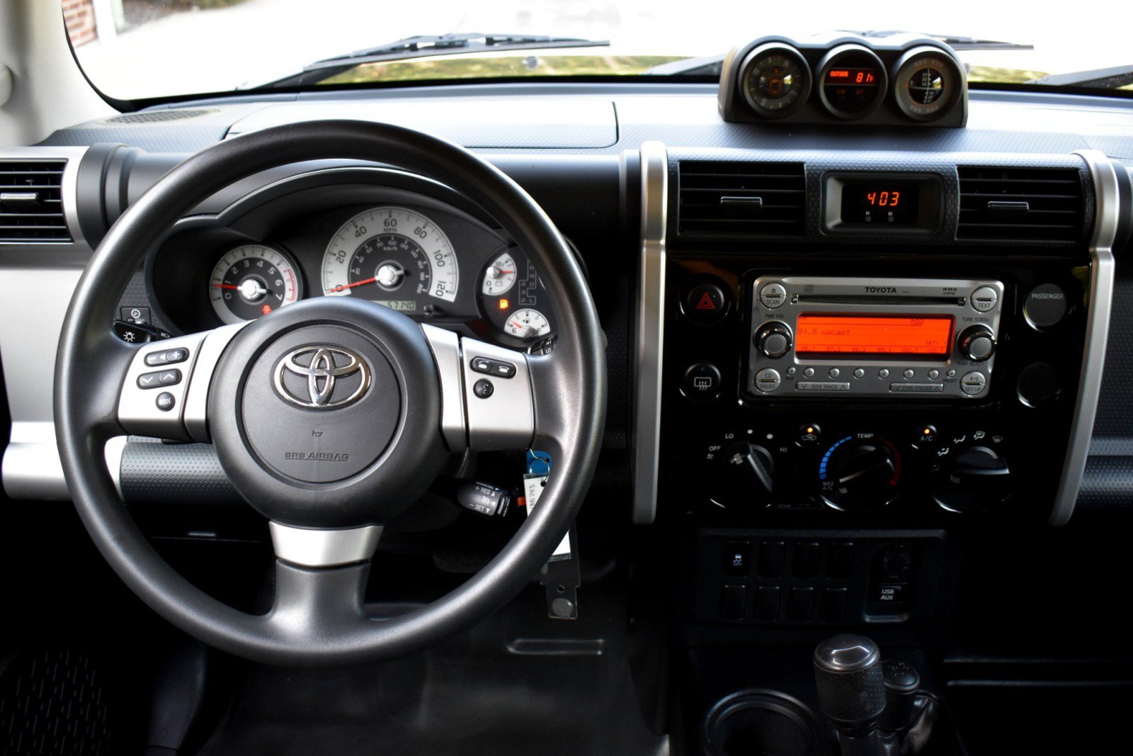 Used 2014 Toyota FJ Cruiser 4WD w/ Convenience Package image 15