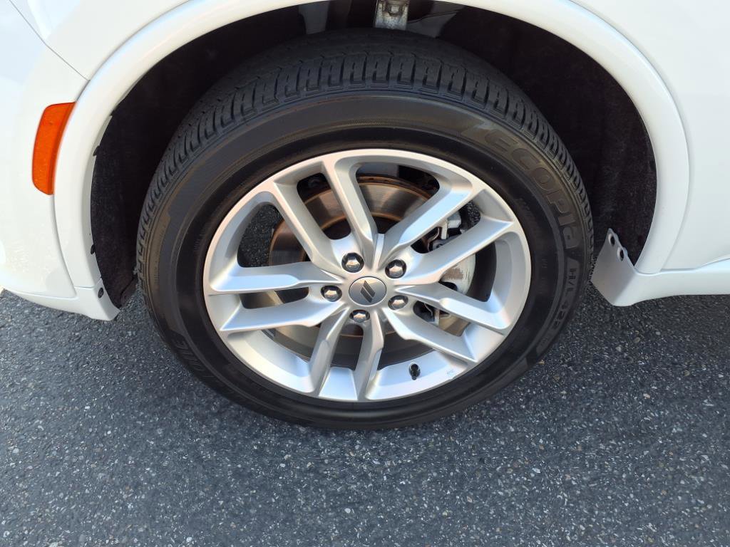 Used 2023 Dodge Durango GT image 9