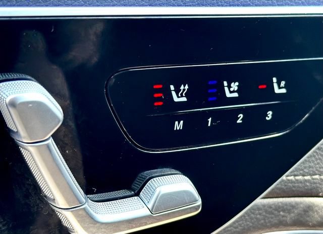 Used 2023 Mercedes-Benz EQS 580 4MATIC SUV image 34
