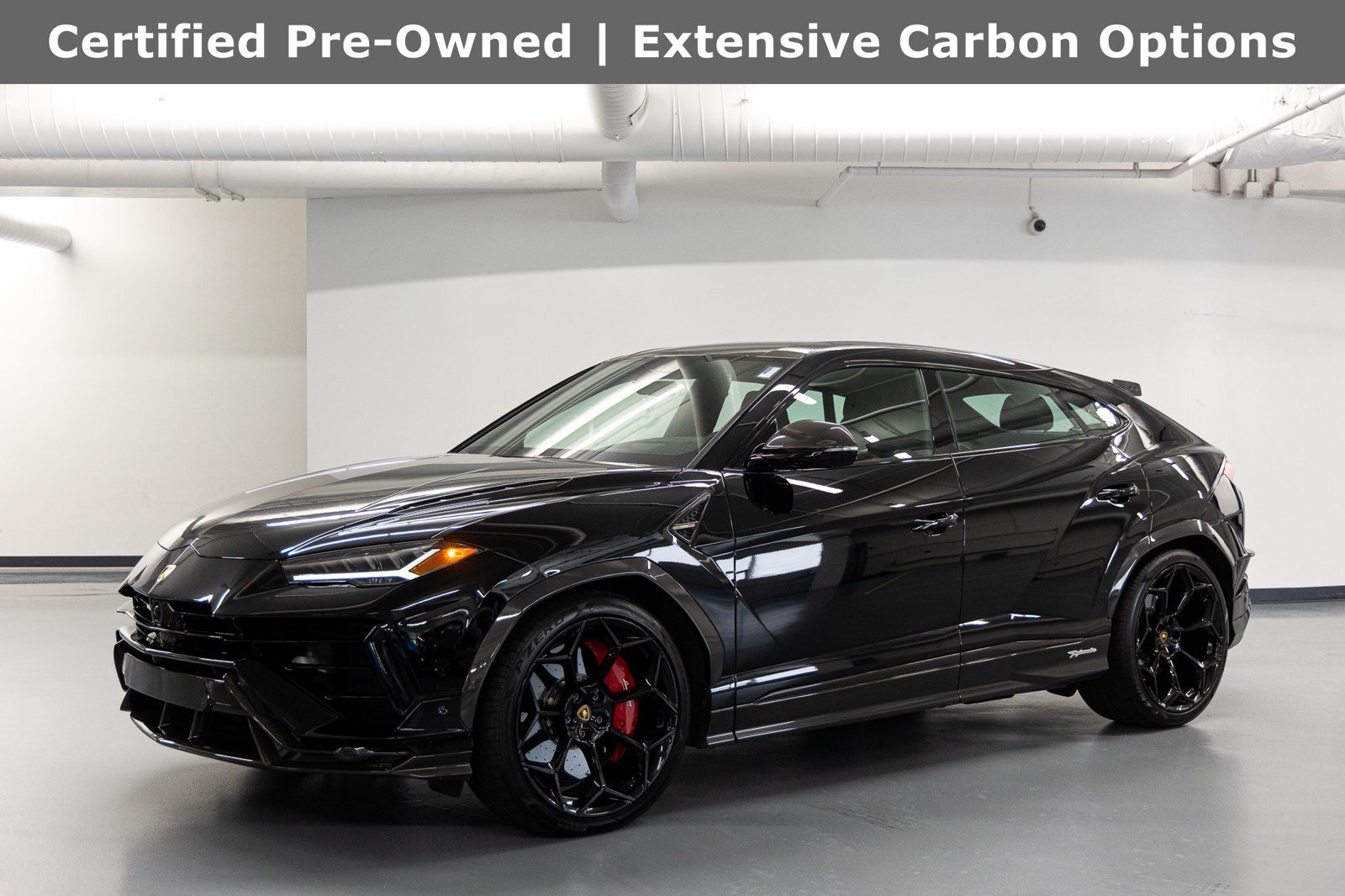 Used 2024 Lamborghini Urus Performante AWD/4WD image 1