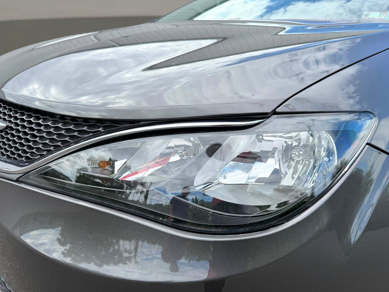 Used 2021 Chrysler Voyager Lxi FWD image 13