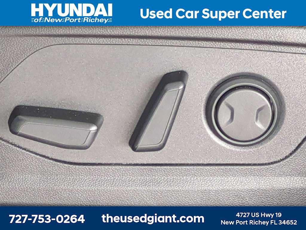 Certified 2023 Hyundai Tucson SEL FWD image 22