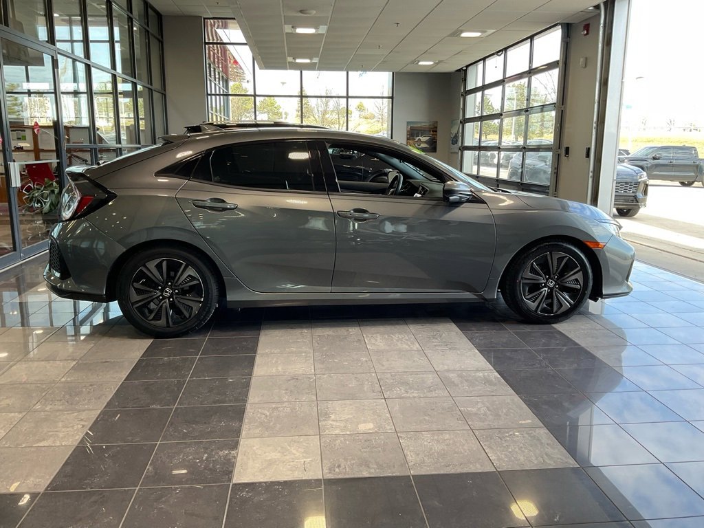 Used 2019 Honda Civic EX image 6