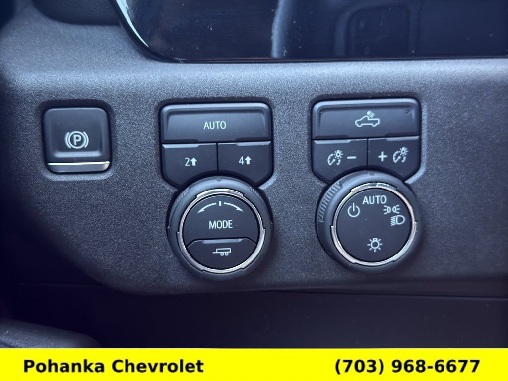 Certified 2025 Chevrolet Silverado 1500 LT AWD/4WD image 18